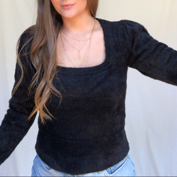 NWOT ASTR Stretchy black fuzzy sweater - Picture 11 of 12
